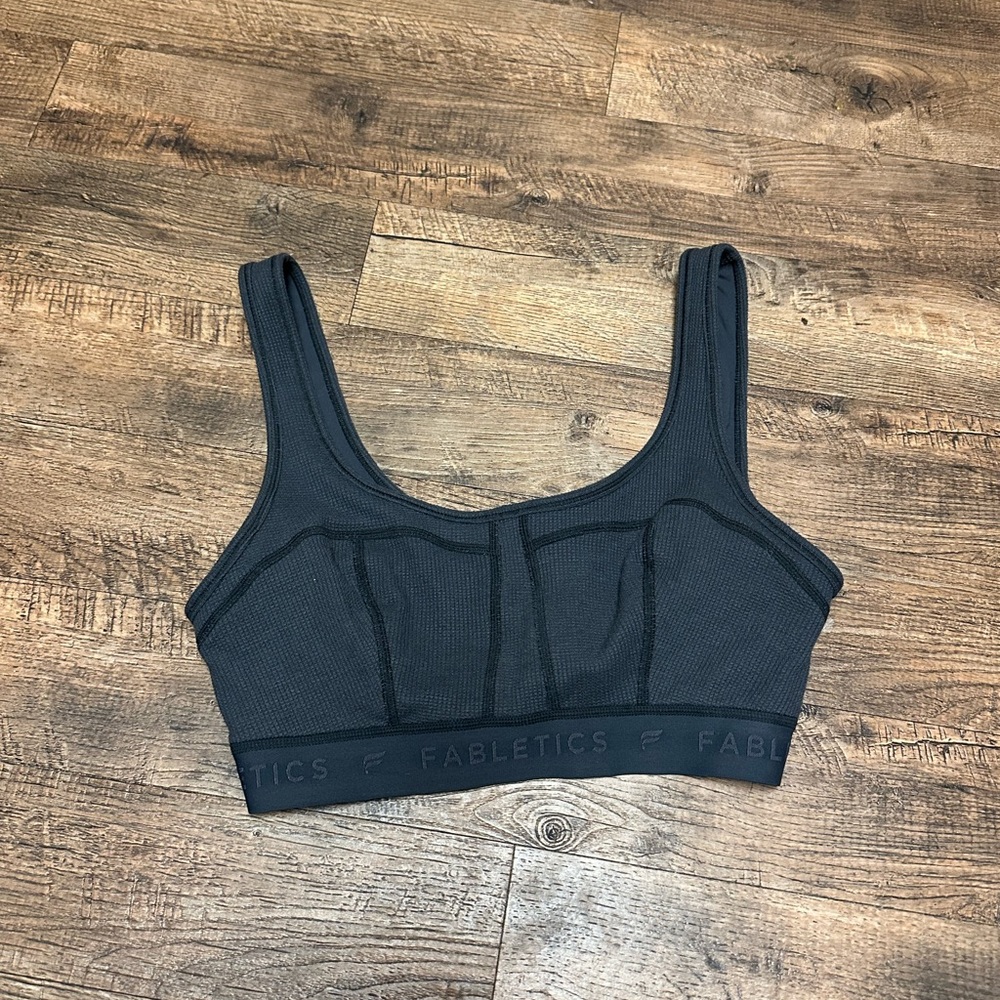 Fabletics Women's Waffle Pewter Gray Sports Bra Size Medium